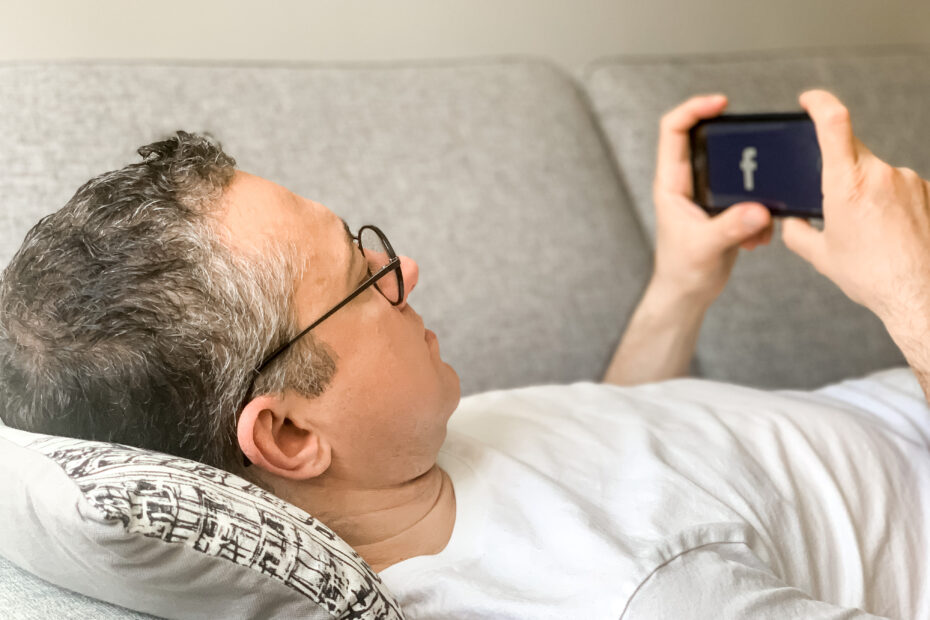 Can You Use a QR Code to Boost Facebook Engagement?
