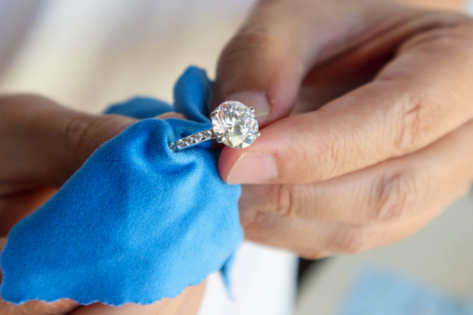 4 Ways How to Properly Care For Your Diamond Jewellery
